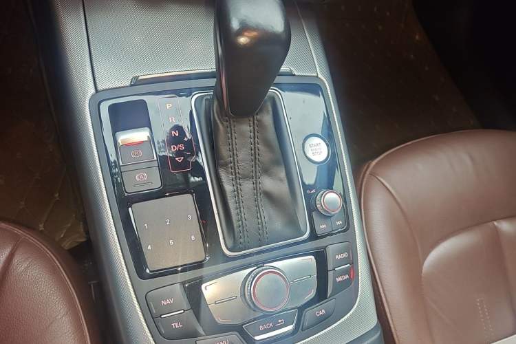 Used Audi A6L 2016 TFSI Technology Edition Gear Lever