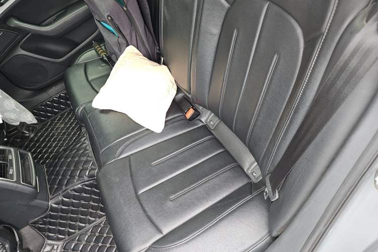 Used Audi A6L 2016 TFSI Technology Edition Left Rear Seat
