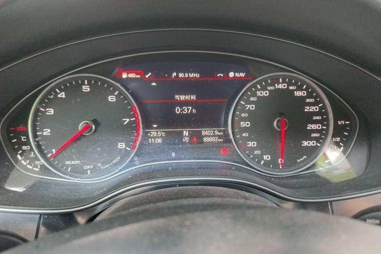 Used Audi A6L 2016 TFSI Technology Edition Odometer Close Up