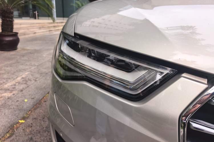 Used Audi A6L 2016 45 TFSI quattro Sport Edition Right Front Headlight