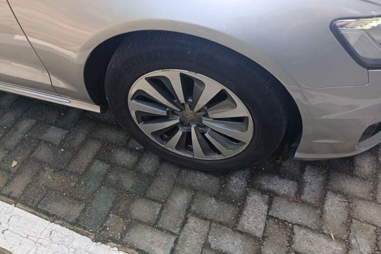 Used Audi A6L 2016 30 FSI Comfort Version Right Front Wheel Hub
