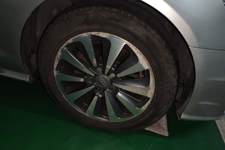 Used Audi A6L 2016 30 FSI Comfort Version Right Front Wheel Hub