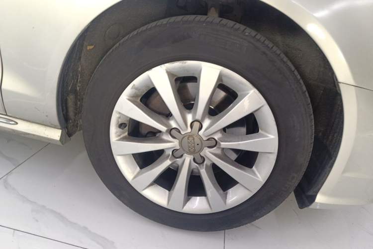Used Audi A6L 2016 TFSI Technology Edition Right Front Wheel Hub