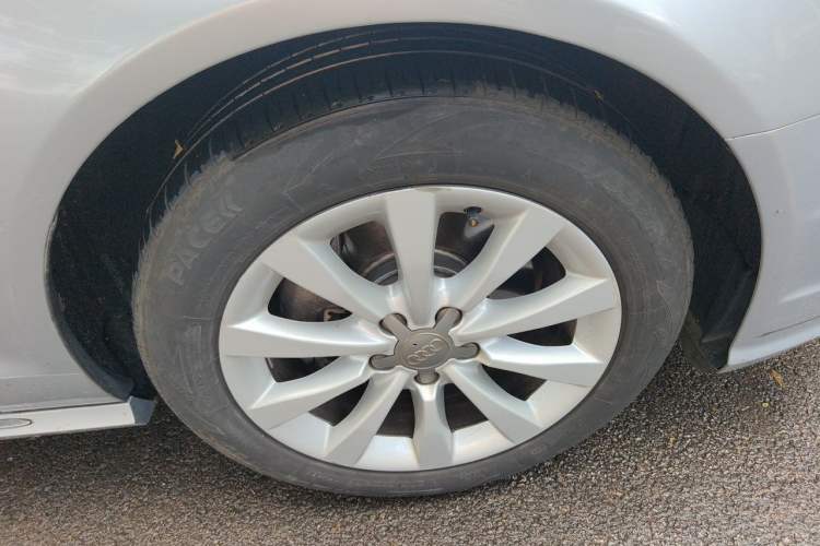Used Audi A6L 2016 TFSI Technology Edition Right Front Wheel Hub