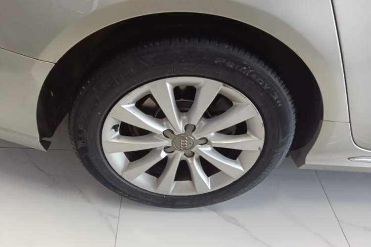 Used Audi A6L 2016 TFSI Technology Edition Right Rear Wheel Hub