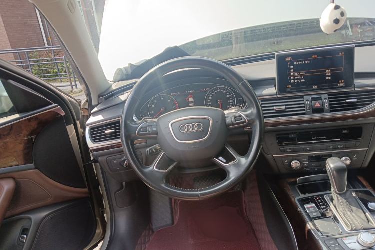 Used Audi A6L 2016 30 FSI Comfort Version Steering Wheel
