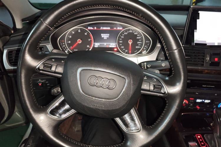 Used Audi A6L 2016 30 FSI Comfort Version Steering Wheel