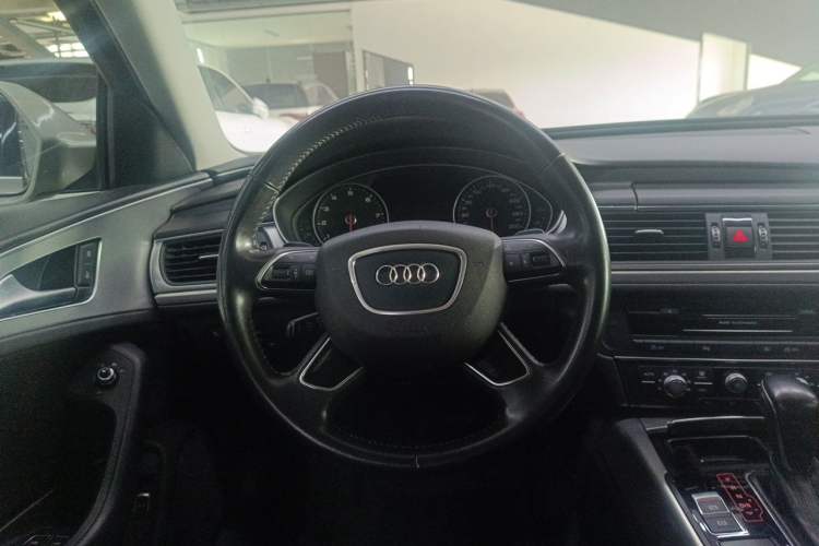 Used Audi A6L 2016 TFSI Technology Edition Steering Wheel