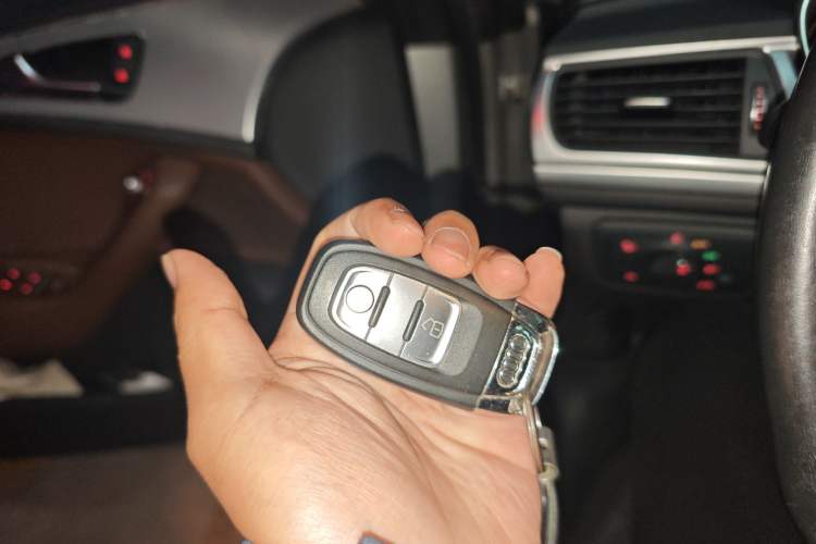 Used Audi A6L 2016 45 TFSI quattro Sport Edition Vehicle Key