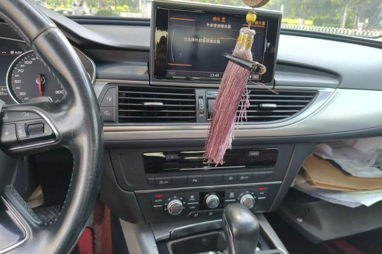 Used Audi A6L 2016 TFSI Technology Edition Audio And AC Panel