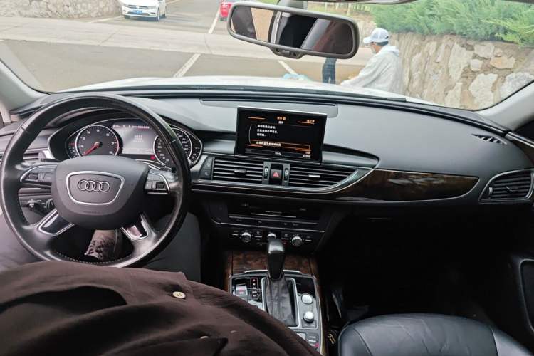 Used Audi A6L 2016 TFSI Technology Edition Center Console