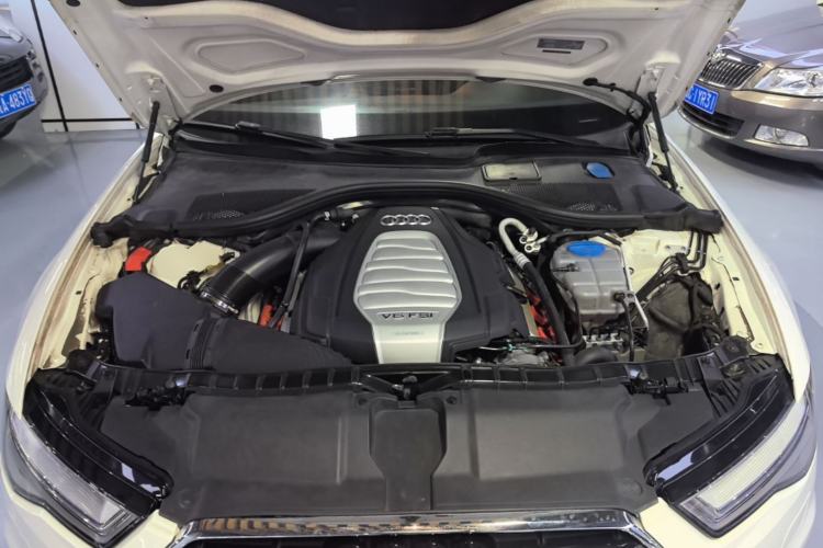 Used Audi A6L 2016 30 FSI Special Edition Engine Bay