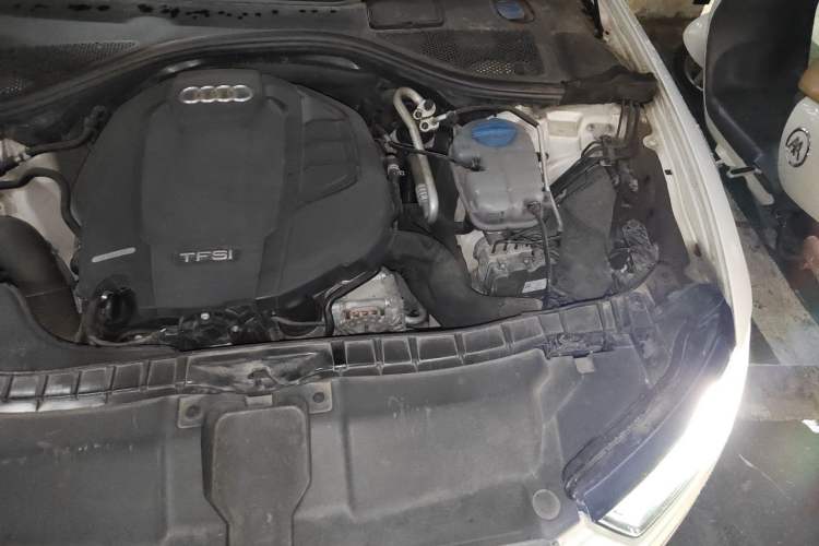 Used Audi A6L 2016 TFSI Technology Edition Engine Bay Left