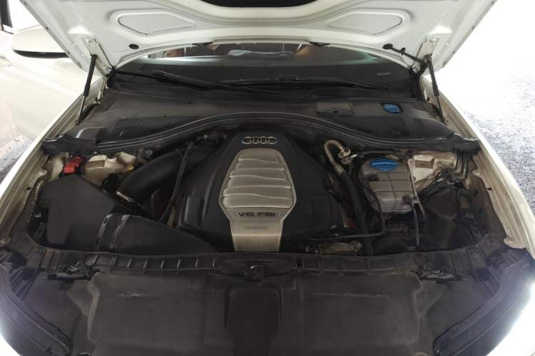Used Audi A6L 2016 30 FSI Special Edition Engine Bay