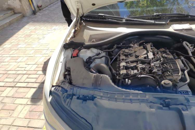 Used Audi A6L 2016 TFSI Technology Edition Engine Bay Right