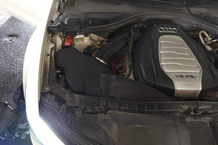 Used Audi A6L 2016 30 FSI Special Edition Engine Bay Right