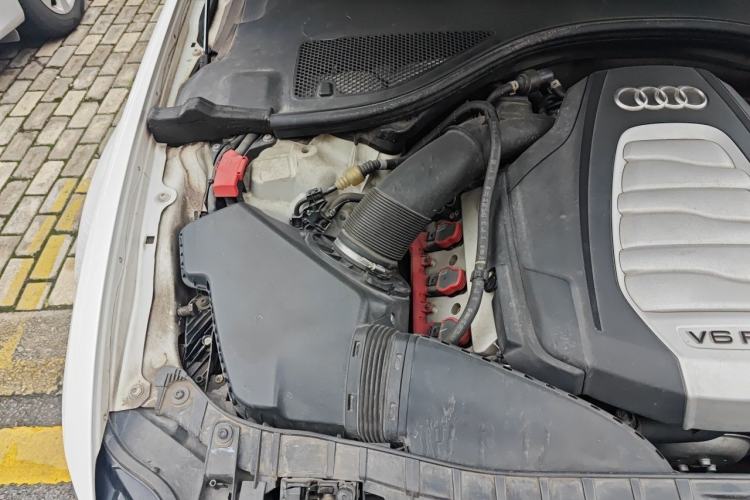 Used Audi A6L 2016 30 FSI Technology Model Engine Bay Right