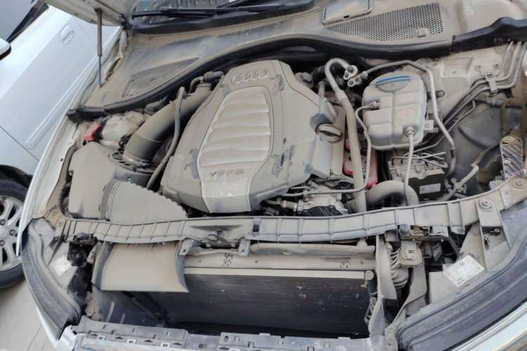 Used Audi A6L 2016 30 FSI Technology Model Engine Bay
