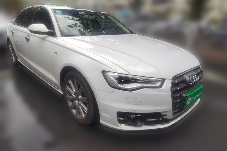 Used Audi A6L 2016 TFSI Technology Edition Front Right 45 Deg