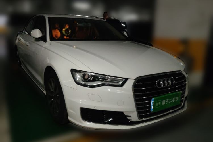 Used Audi A6L 2016 30 FSI Comfort Version Front Right 45 Deg