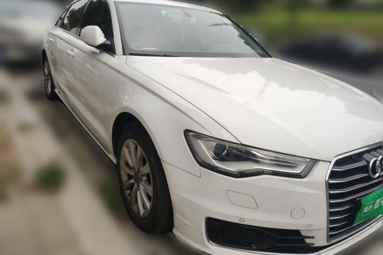 Used Audi A6L 2016 30 FSI Comfort Version Front Right 45 Deg