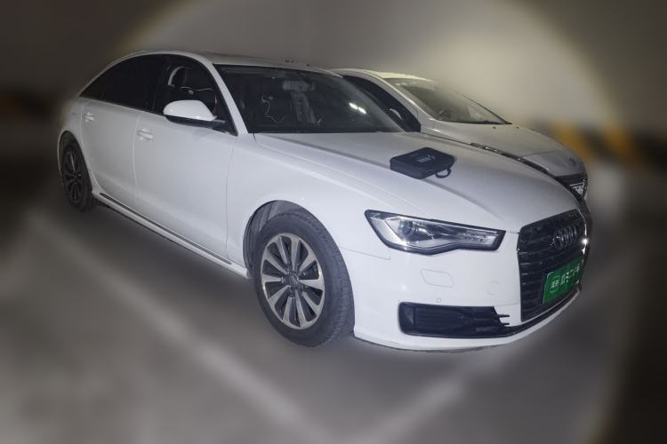 Used Audi A6L 2016 TFSI Technology Edition Front Right 45 Deg