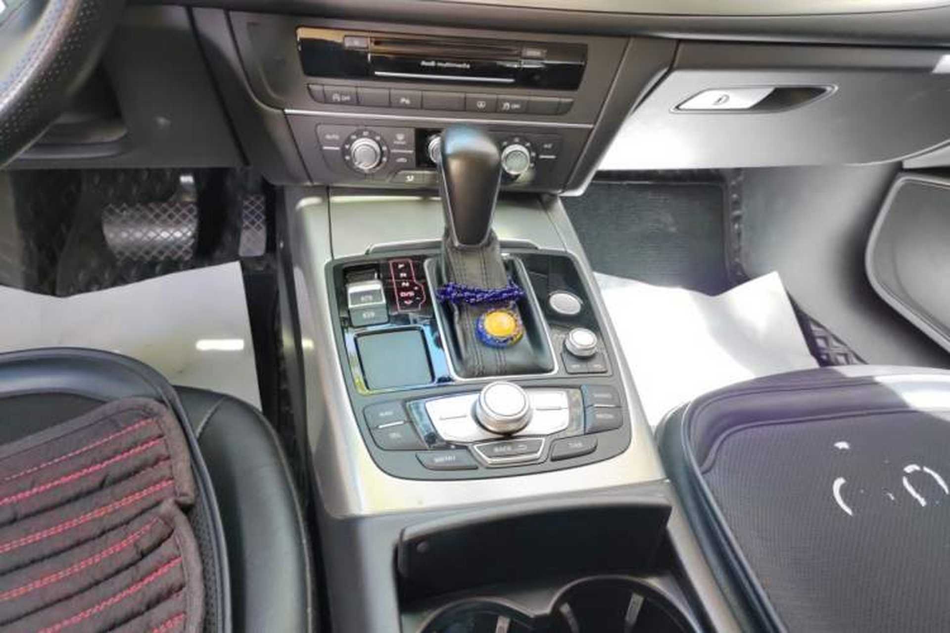 Used Audi A6L 2016 TFSI Technology Edition Gear Lever