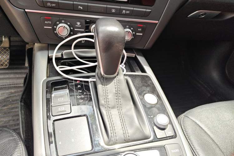 Used Audi A6L 2016 TFSI Technology Edition Gear Lever