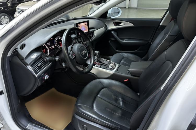 Used Audi A6L 2016 30 FSI Special Edition Interior 4