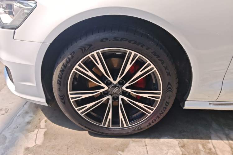 Used Audi A6L 2016 TFSI Technology Edition Left Front Wheel Hub