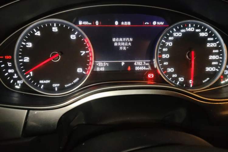 Used Audi A6L 2016 30 FSI Comfort Version Odometer Close Up