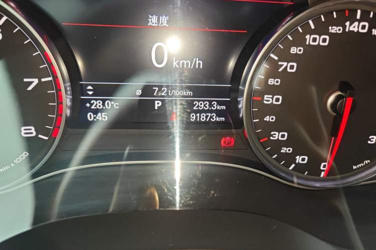 Used Audi A6L 2016 TFSI Technology Edition Odometer Close Up