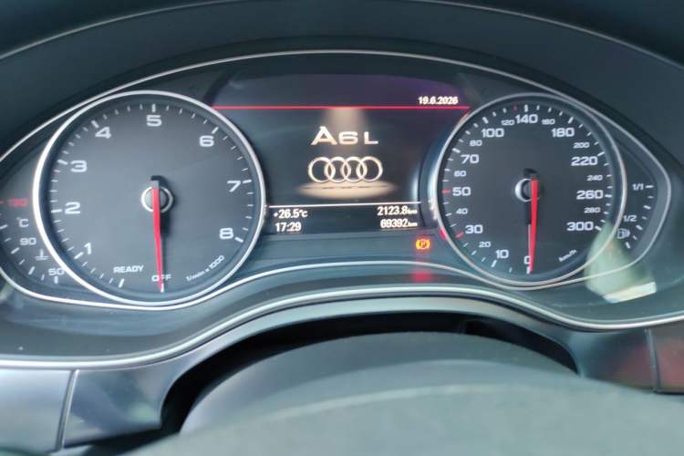 Used Audi A6L 2016 30 FSI Technology Model Odometer Close Up