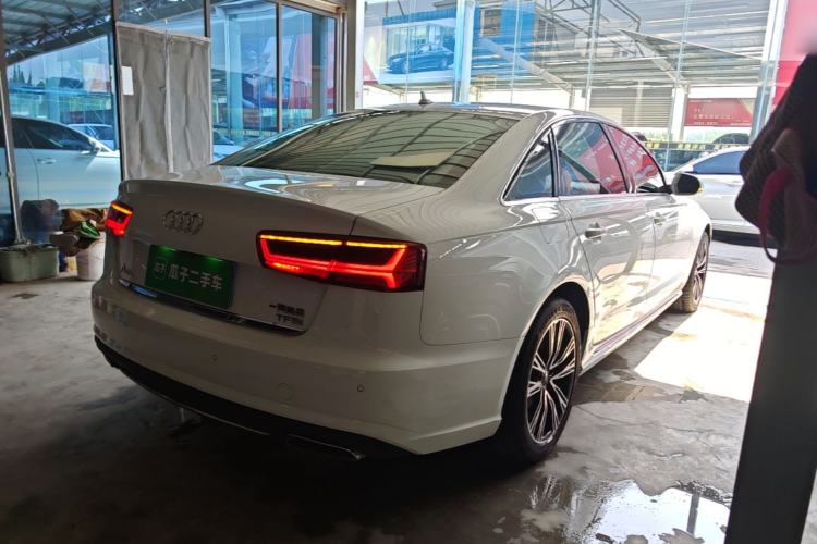 Used Audi A6L 2016 TFSI Technology Edition Rear Right 45 Deg