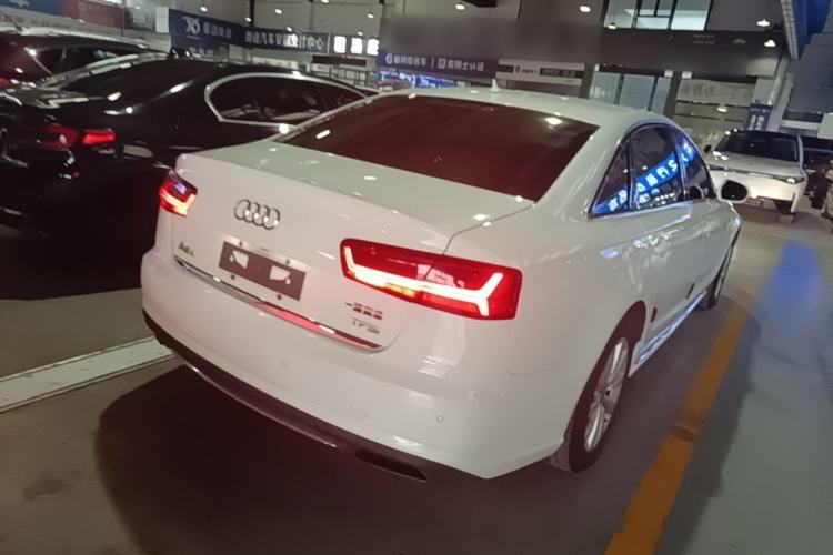 Used Audi A6L 2016 TFSI Technology Edition Rear Right 45 Deg