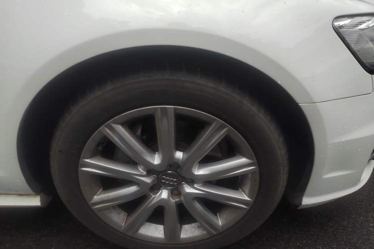 Used Audi A6L 2016 TFSI Technology Edition Right Front Wheel Hub