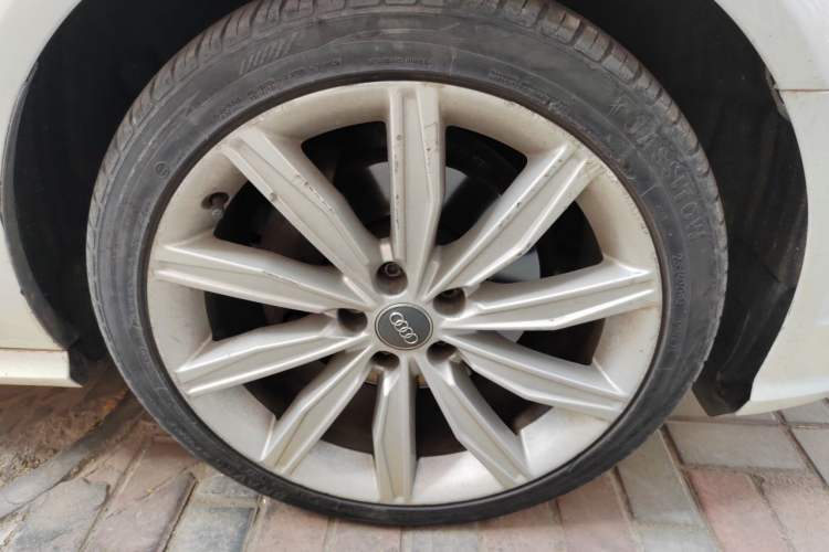 Used Audi A6L 2016 TFSI Technology Edition Right Front Wheel Hub