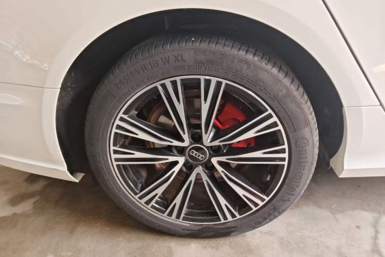 Used Audi A6L 2016 TFSI Technology Edition Right Rear Wheel Hub