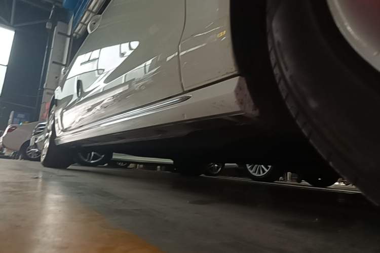 Used Audi A6L 2016 TFSI Technology Edition Right Side Sill
