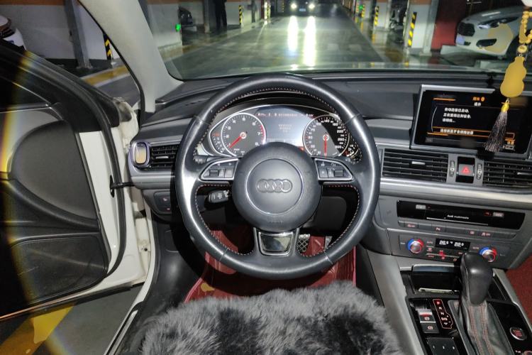 Used Audi A6L 2016 30 FSI Special Edition Steering Wheel
