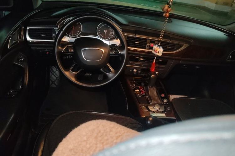 Used Audi A6L 2016 30 FSI Comfort Version Steering Wheel