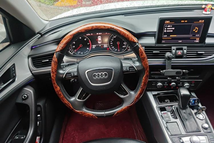 Used Audi A6L 2016 TFSI Technology Edition Steering Wheel