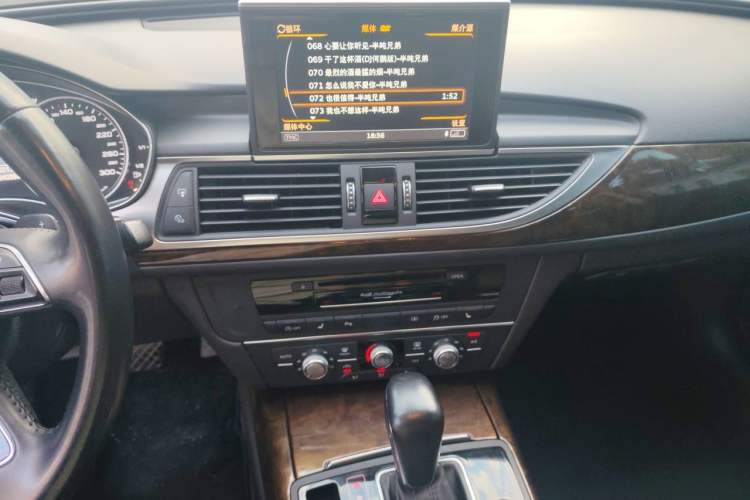 Used Audi A6L 2016 TFSI Technology Edition Audio And AC Panel