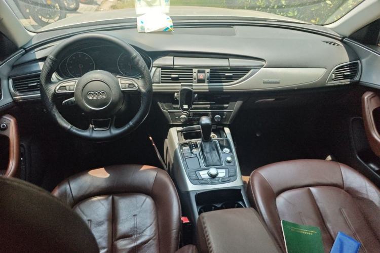 Used Audi A6L 2016 TFSI Sport Edition Center Console