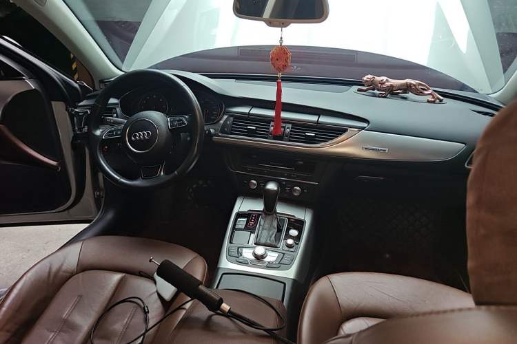 Used Audi A6L 2016 45 TFSI quattro Sport Edition Center Console
