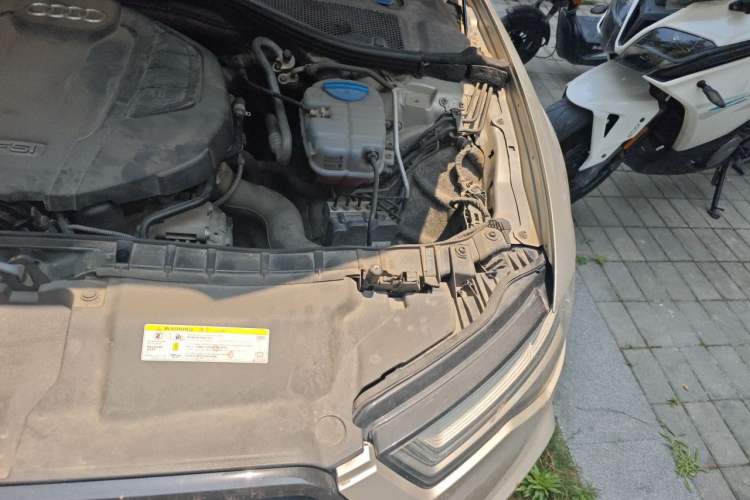 Used Audi A6L 2016 TFSI Sport Edition Engine Bay Left