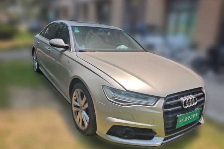 Used Audi A6L 2016 TFSI Sport Edition Front Right 45 Deg