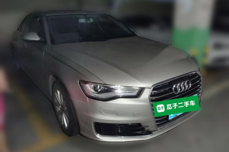 Used Audi A6L 2016 TFSI Technology Edition Front Right 45 Deg