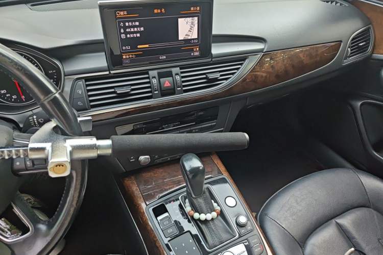 Used Audi A6L 2017 TFSI Comfort Model Audio And AC Panel