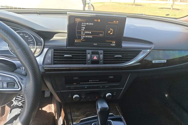 Used Audi A6L 2017 45 TFSI quattro Sport Edition Audio And AC Panel
